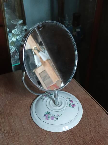 Chrome metal ceramic dressing table mirror