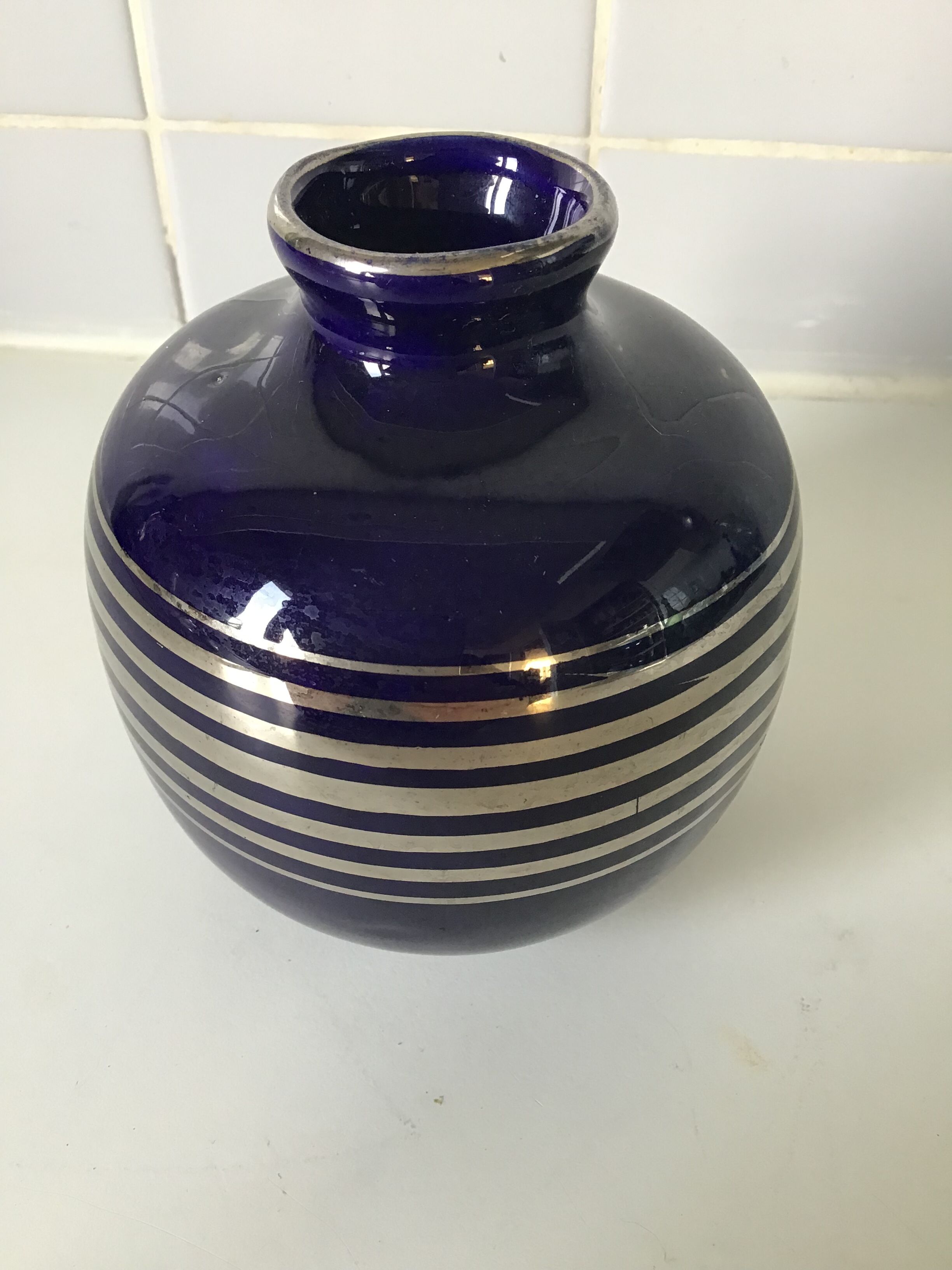 Vase belge signé Bergen