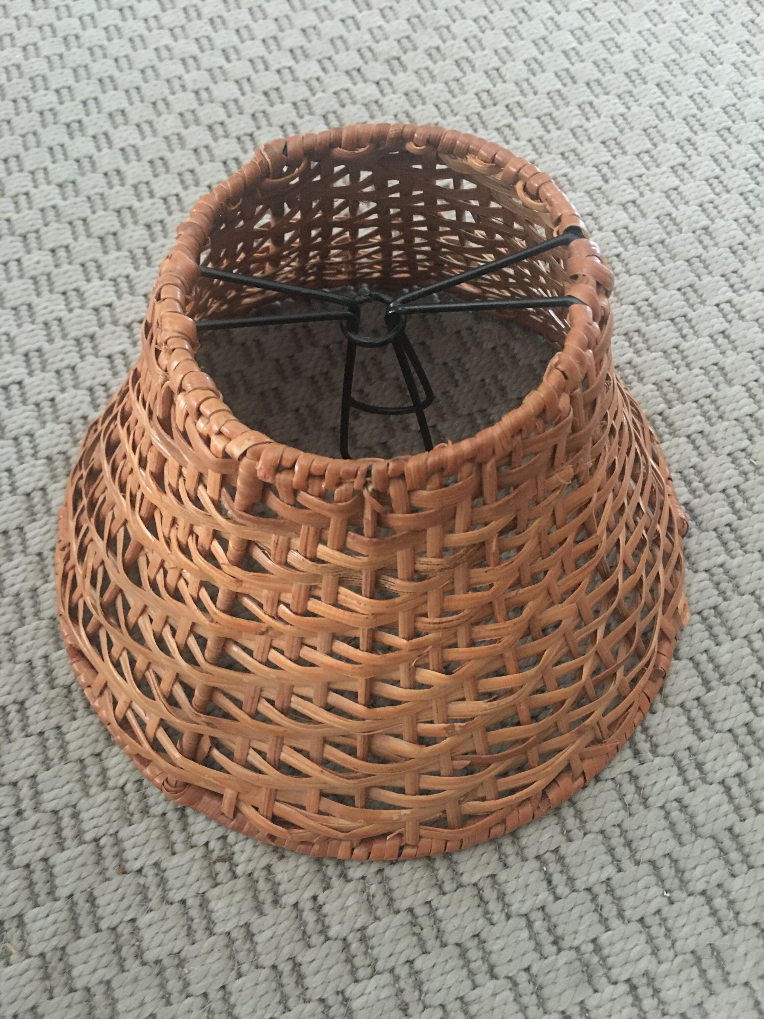 Rattan lampshade