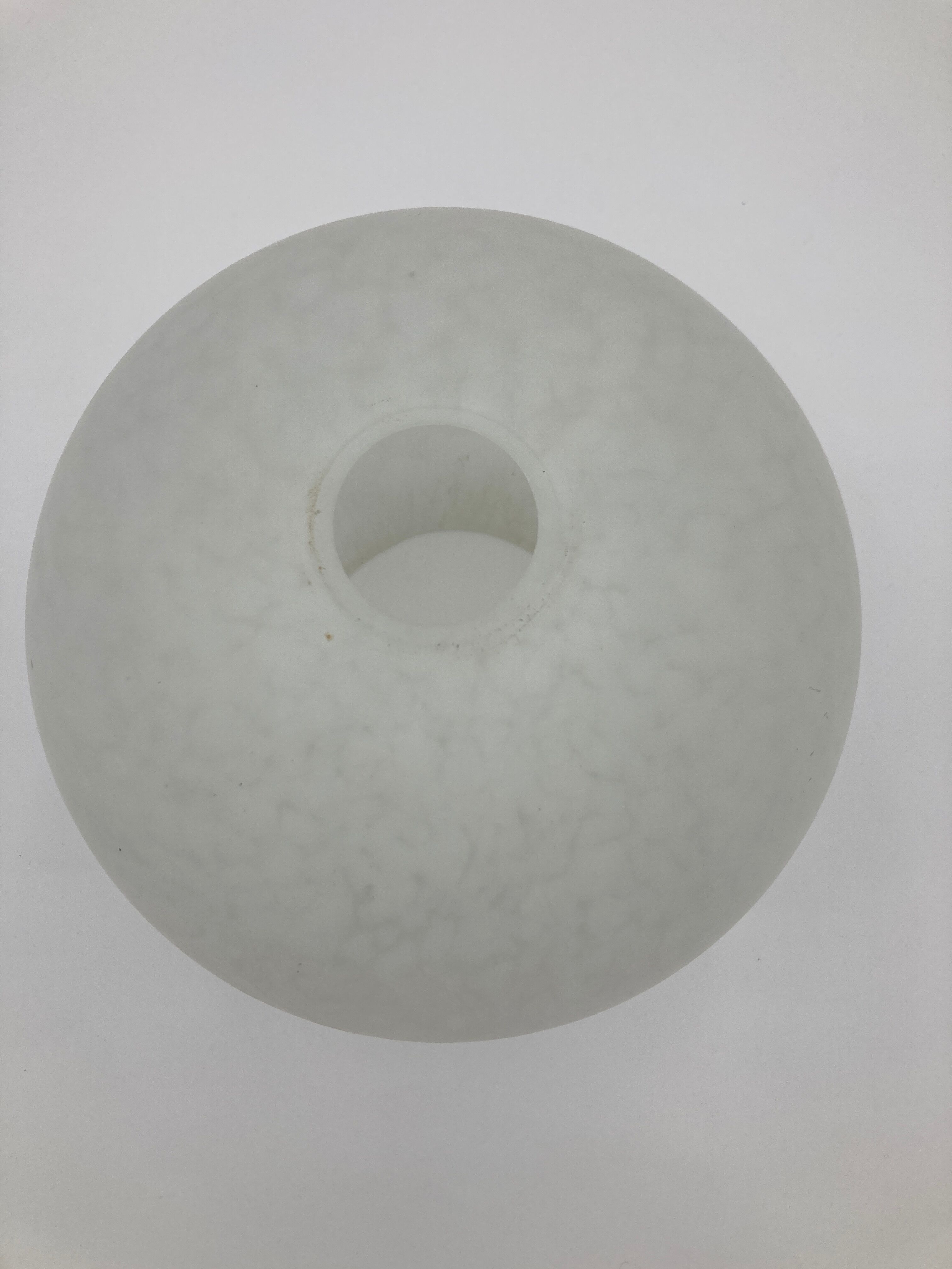 Speckled glass suspension