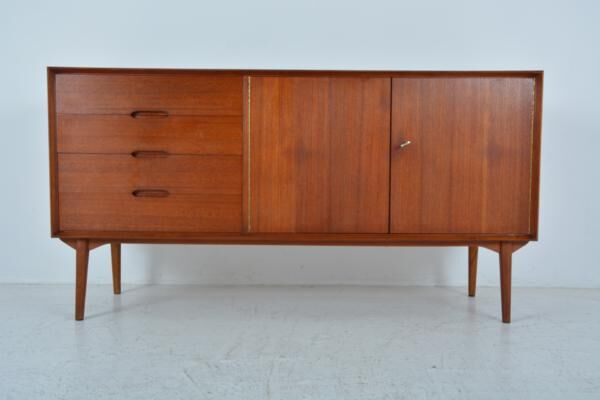 Scandinavian sideboard Wilhelm Reiz