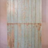 Armoire vitrée art déco en teck birman patine turquoise d’origine