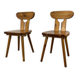 Chaises brutalistes pin massif style chalet