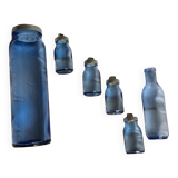 Lot de bouteilles verre bleu lagon