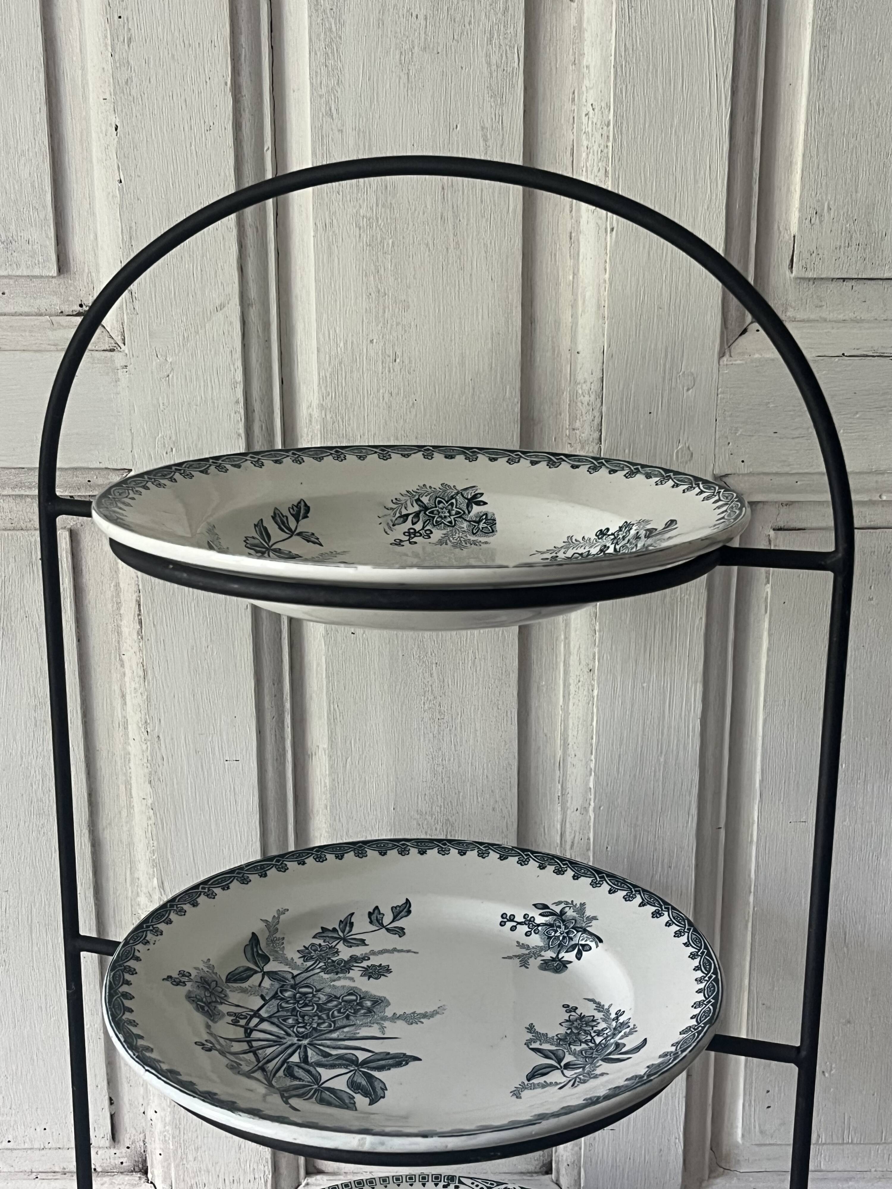 Plate holder, display stand