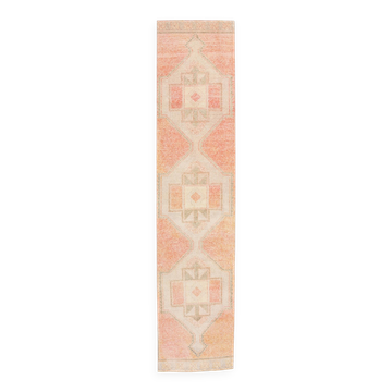 Tapis coureur vintage turc rouge pâle et crème, 83x376 cm