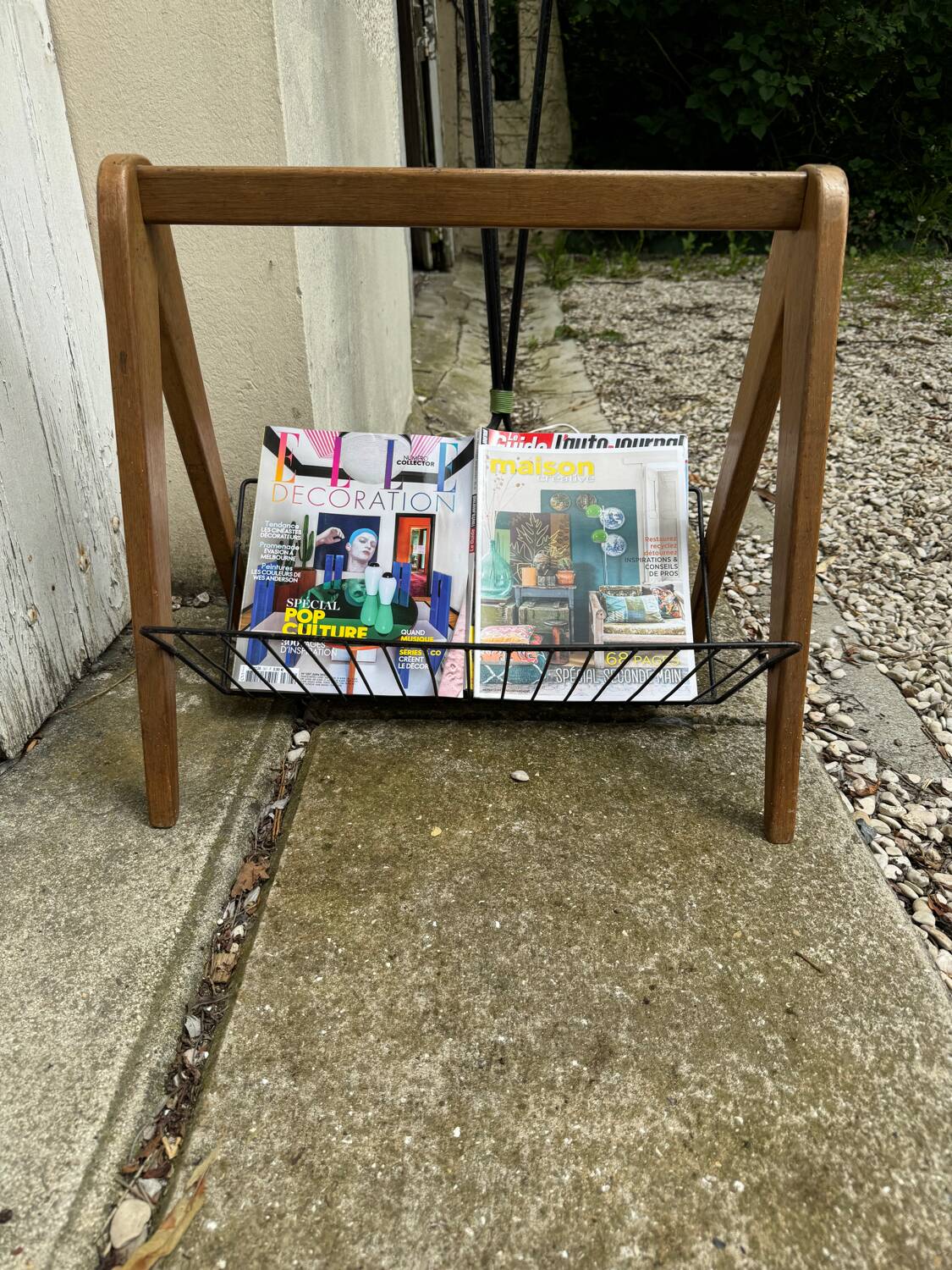Magazine rack