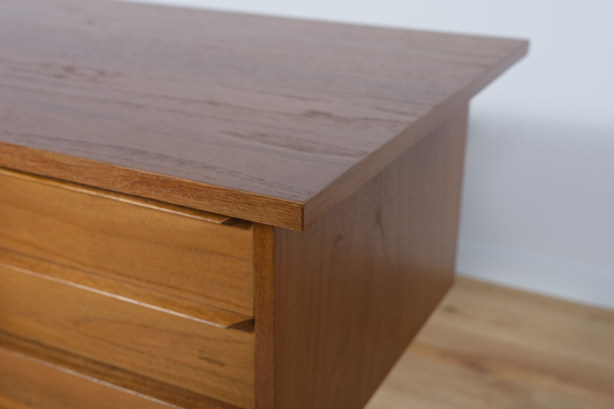 Mid-Century Freestanding Teak Desk, 1960s