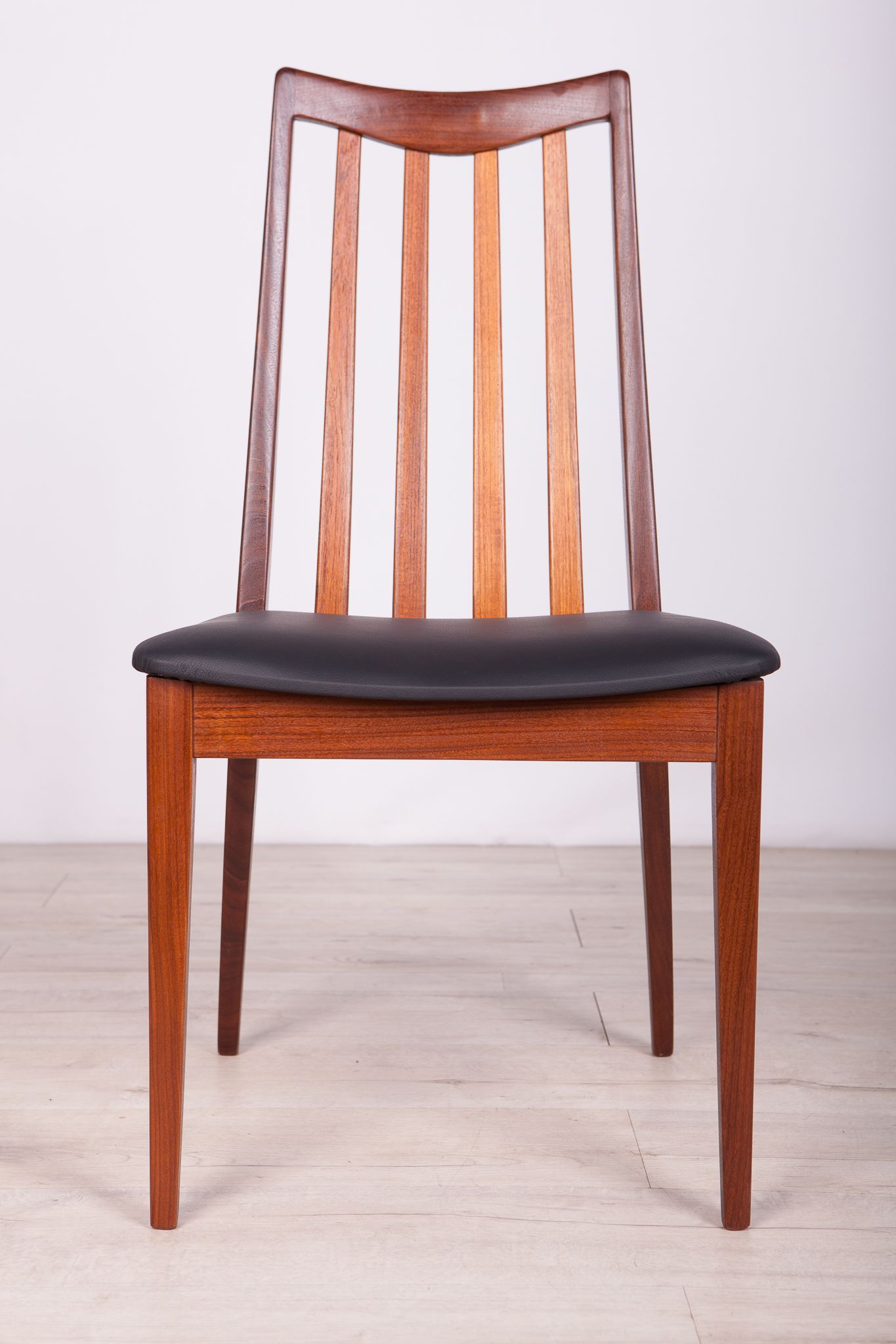 Mid Century Teak & Leather Dining Chairs by Leslie Dandy for G-Plan, 1960