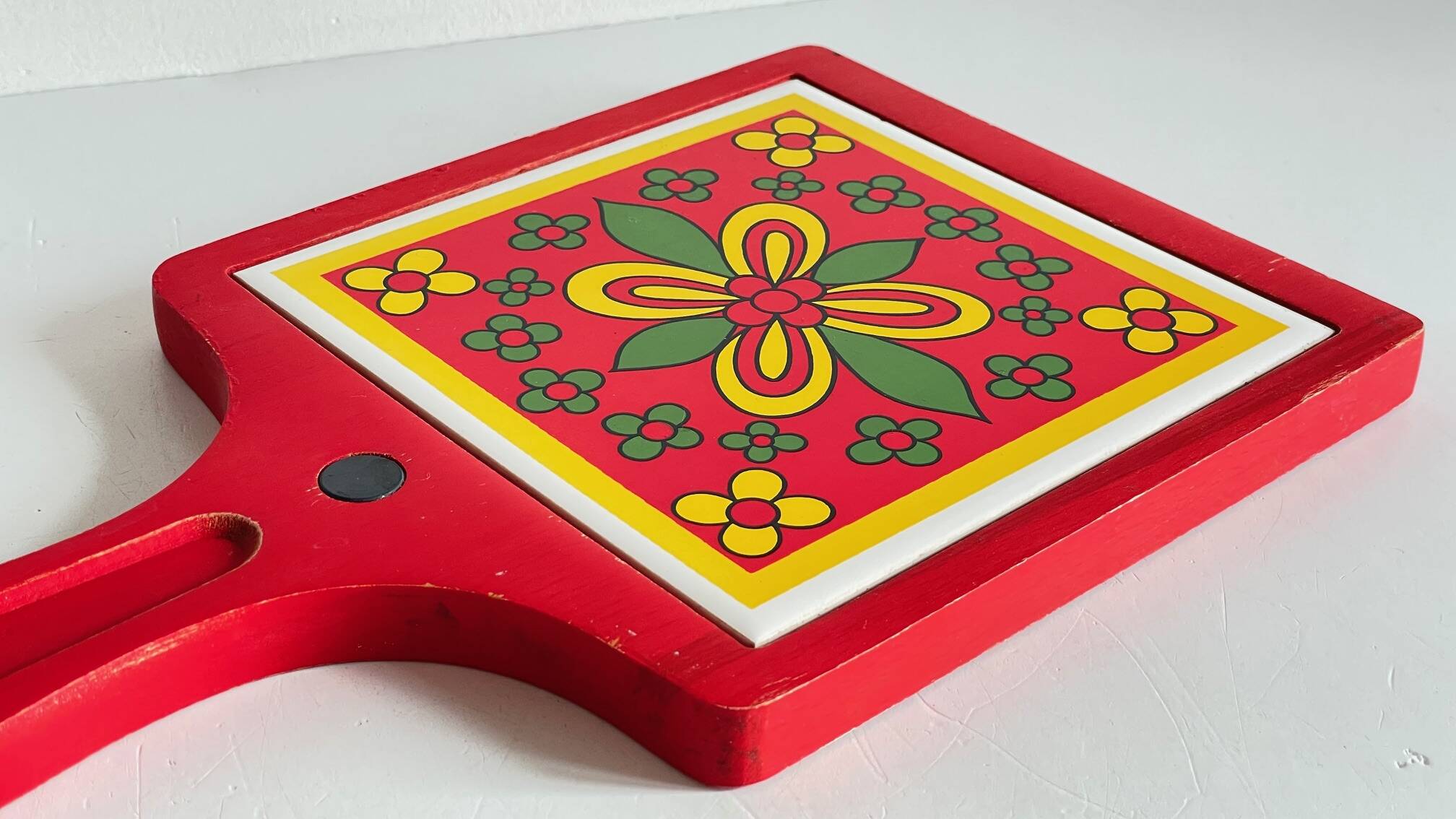 Vintage Red Plate Mat