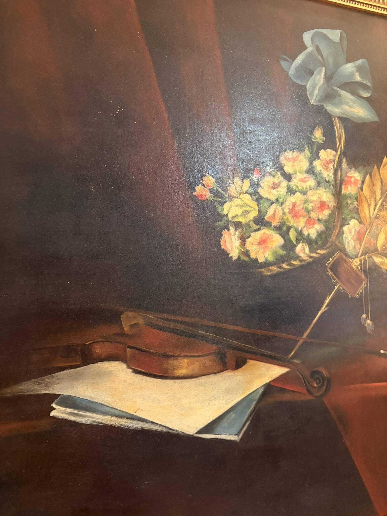 Ancien tableau peinture Nature Morte Plume violon Livre Lampe Fleurs