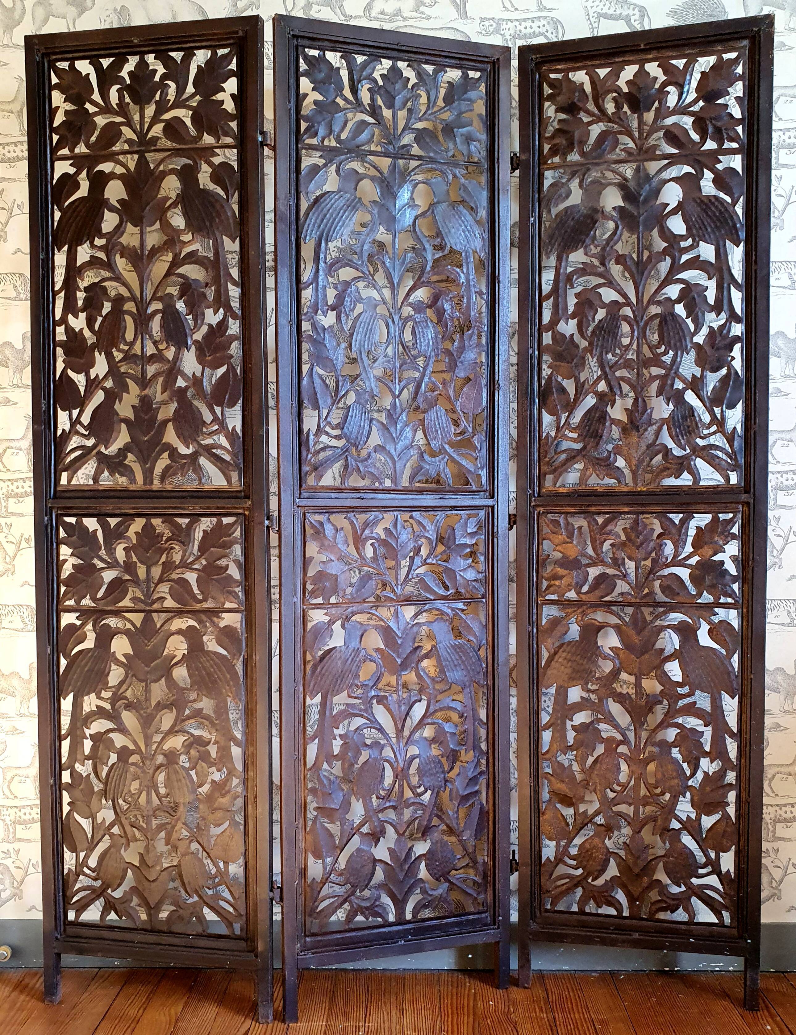 Cut metal screen