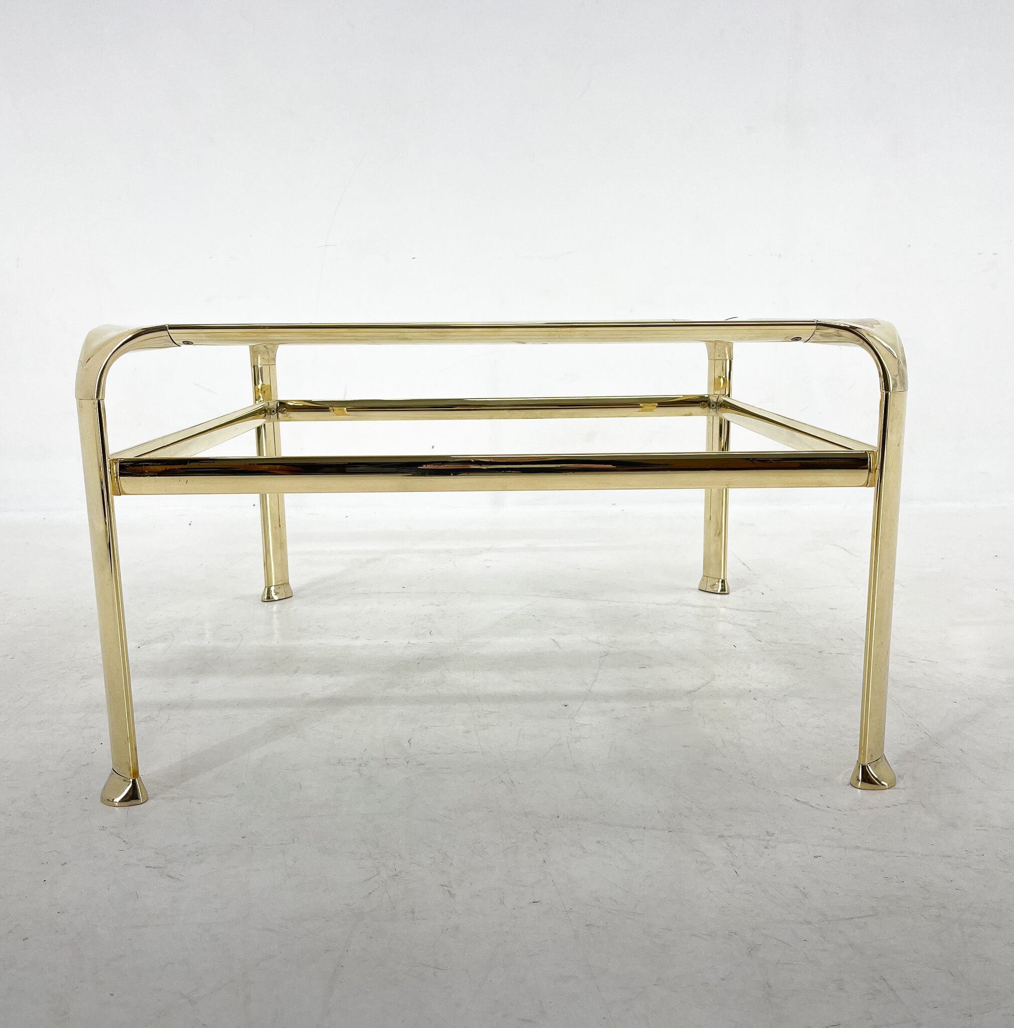 Table basse, laiton & verre, Mauro Lipparini  1970's, italie