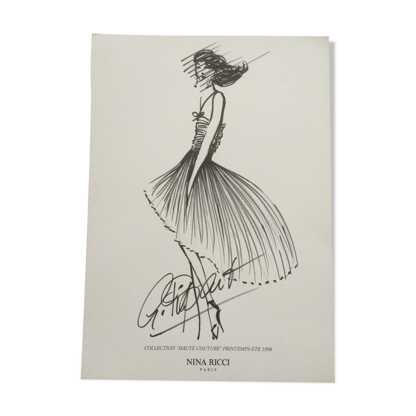 Fashion illustration Nina Ricci of the 90s