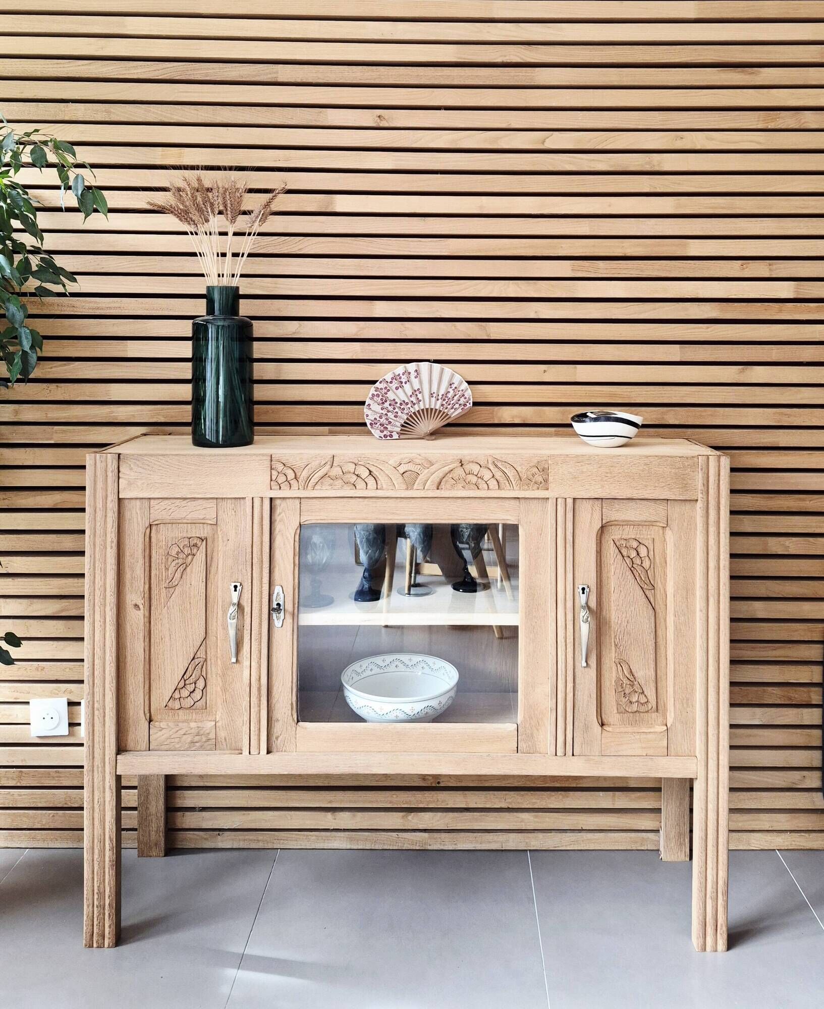 Enfilade / Art Deco display cabinet