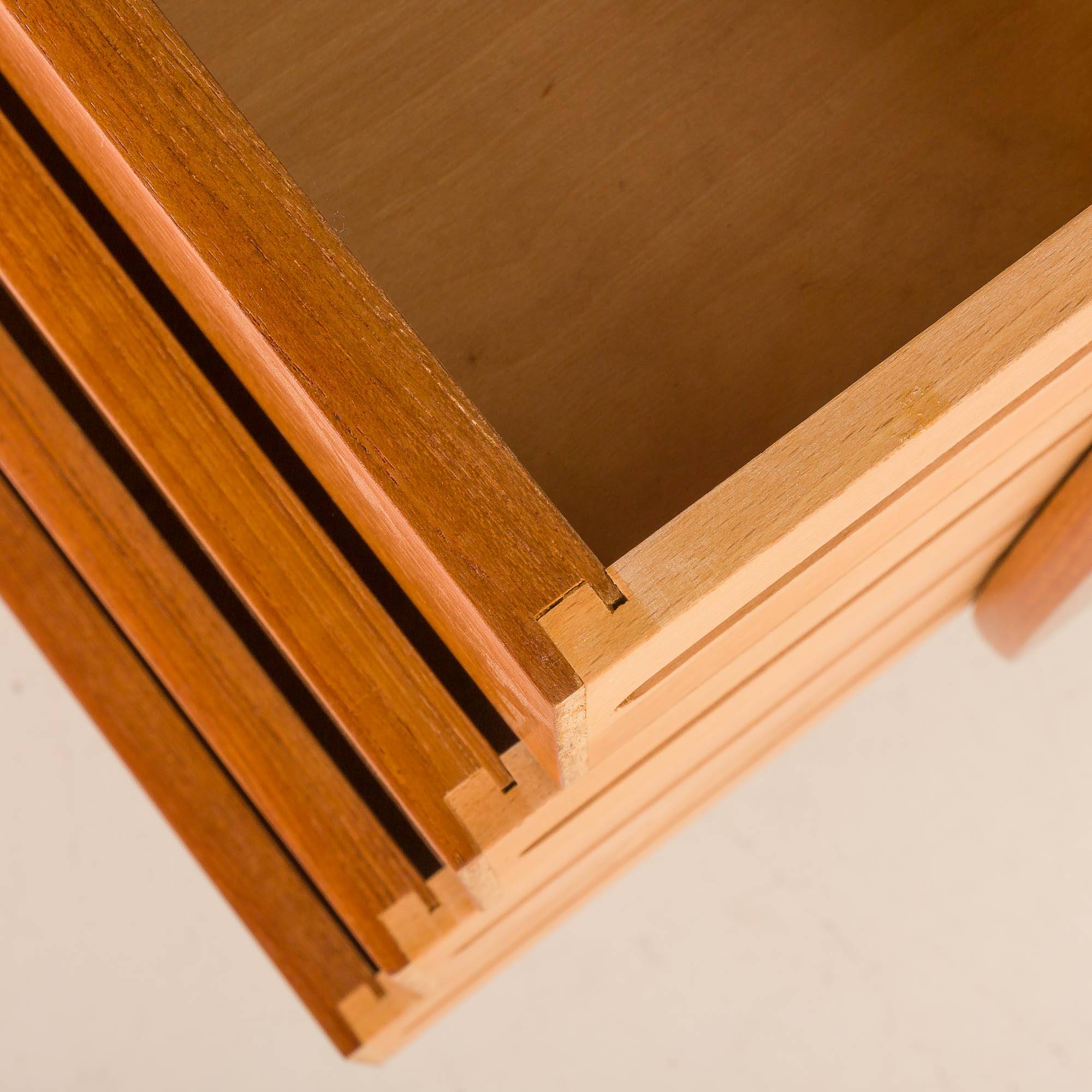 Ergo one bay teak wall unit, Norway, 1960s