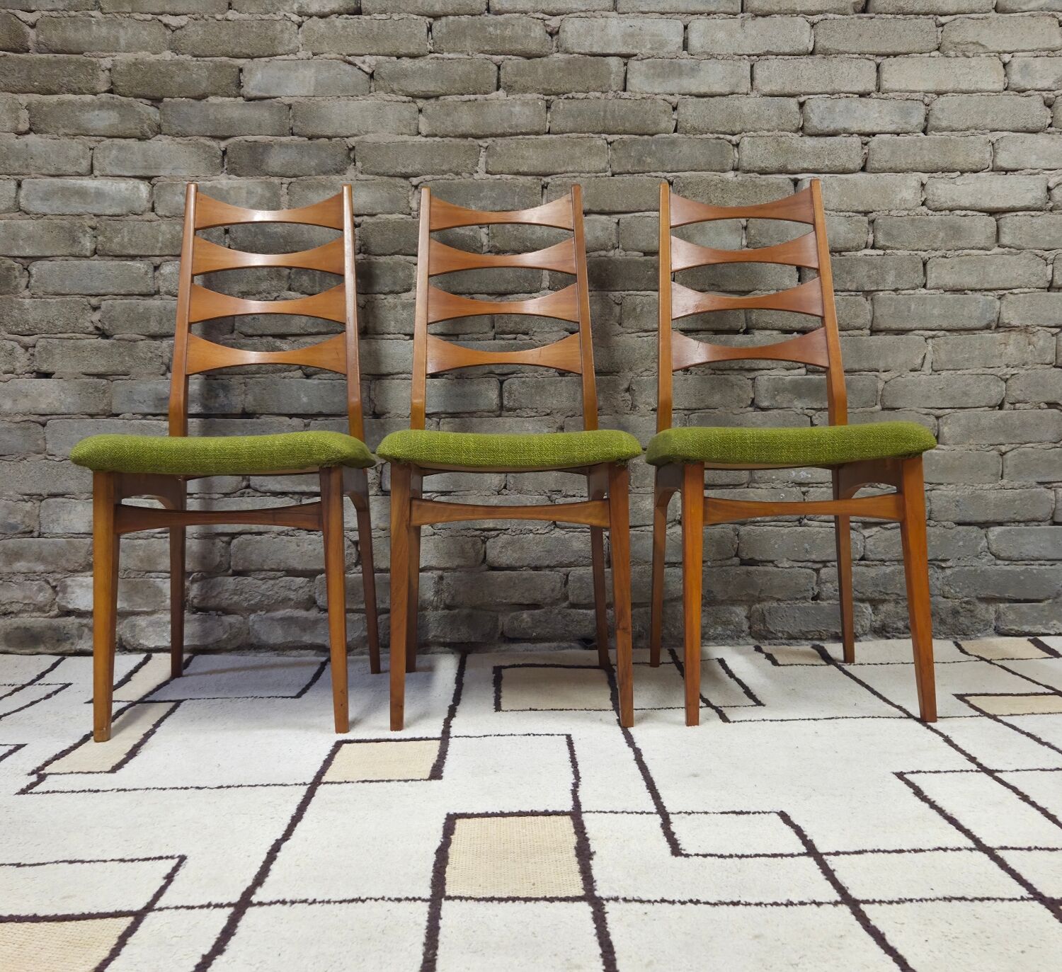 Set of 3 Scandinavian chairs from the 1960s.
