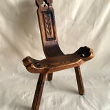 Chaise tripode brutaliste