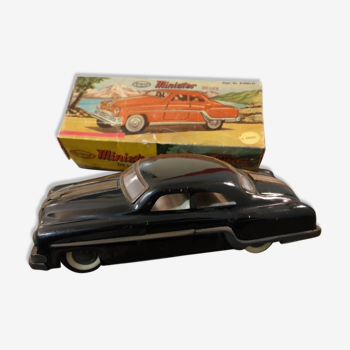 Voiture américaine Pontiac Eight de 1954