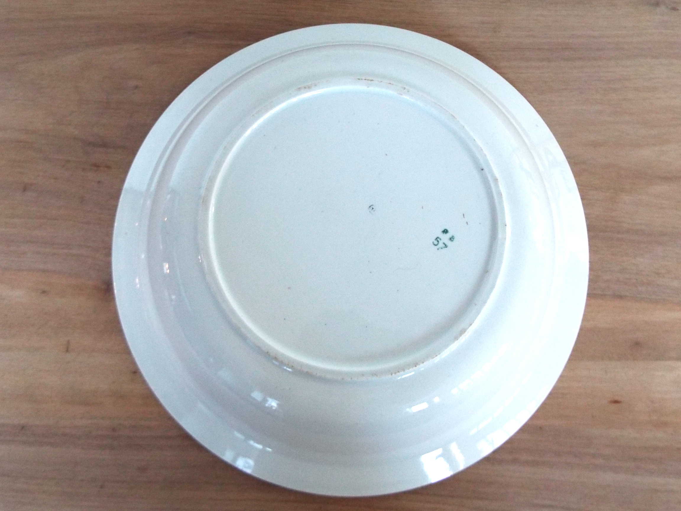 Hollow round dish badonviller