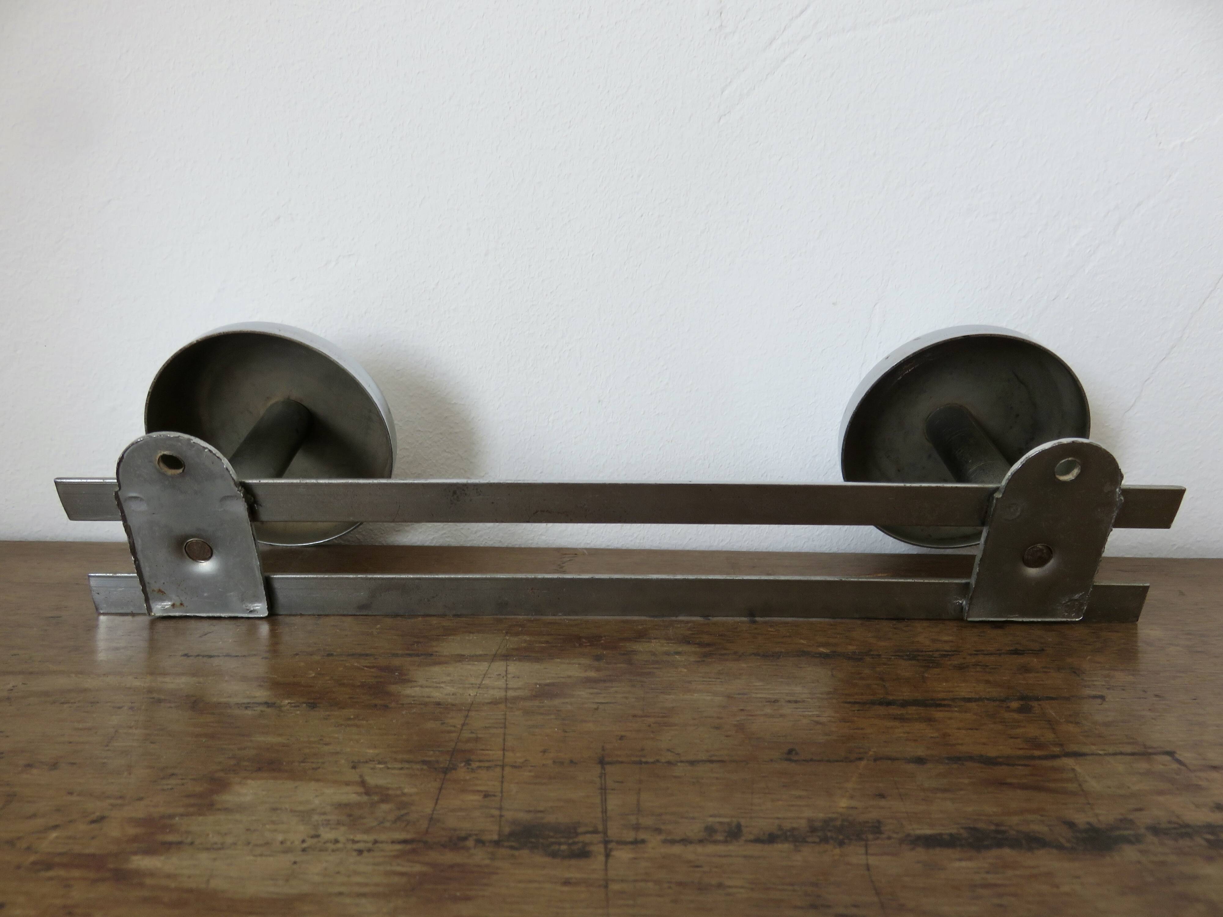 Porte manteau en métal chromé années 70