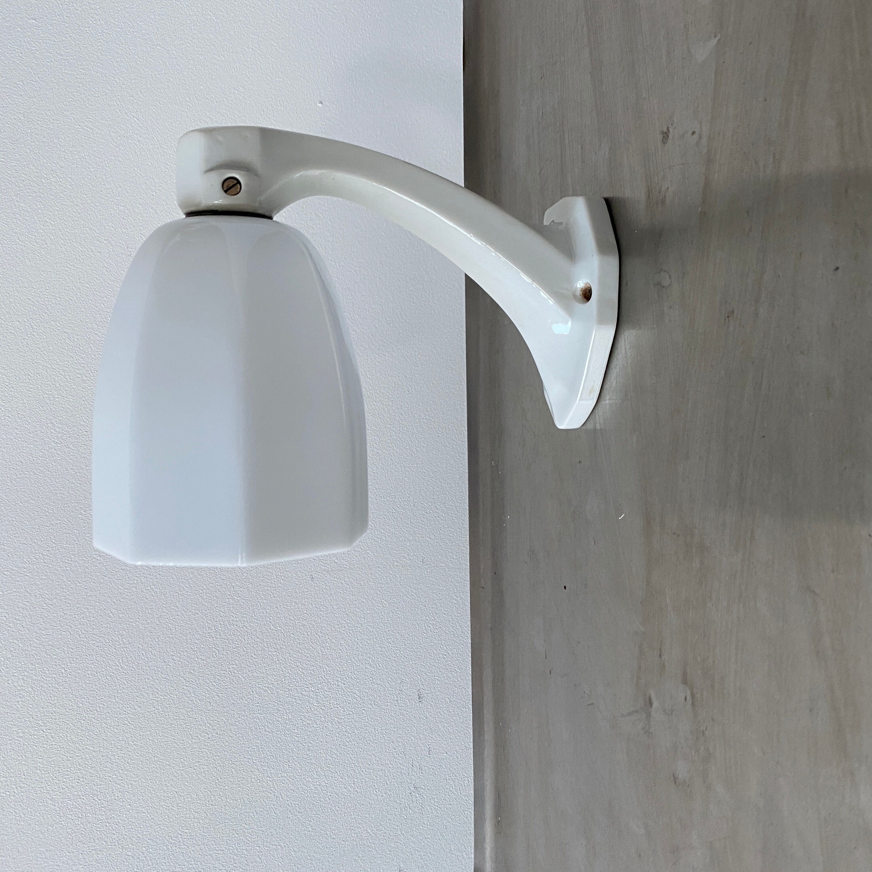 Old opaline wall lamp and porcelain