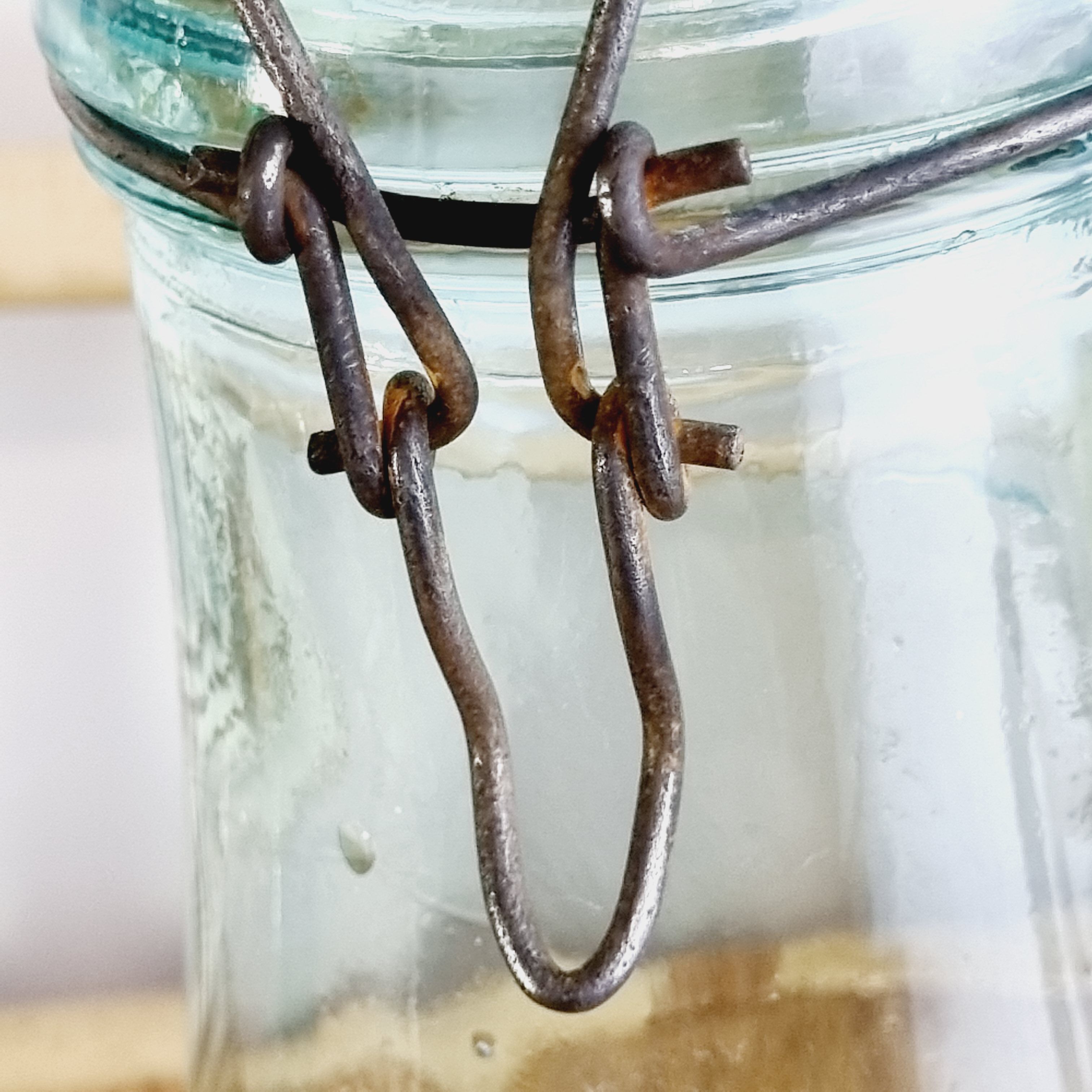 Jar la lorraine in light green glass 1l