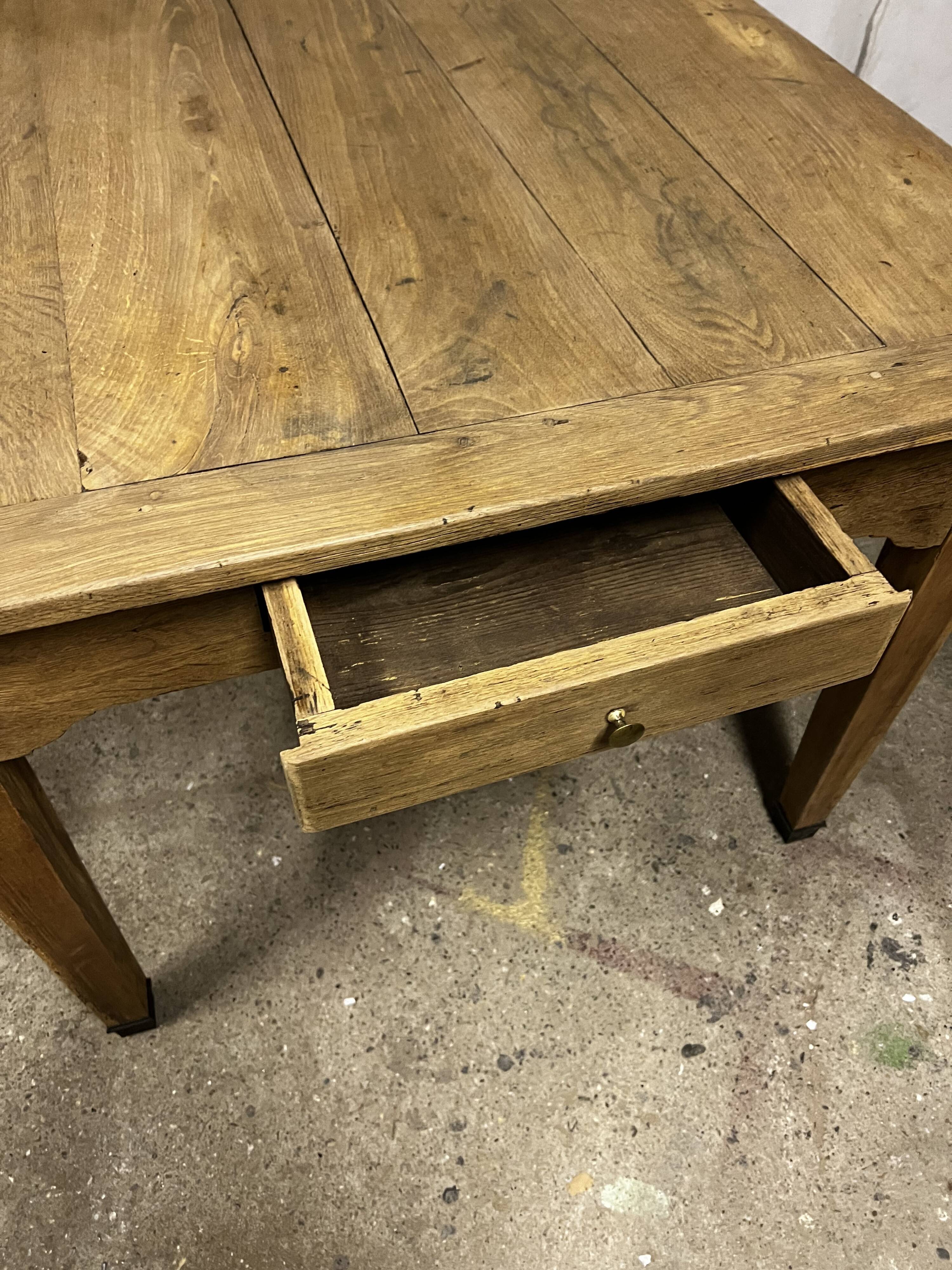 Farmhouse table