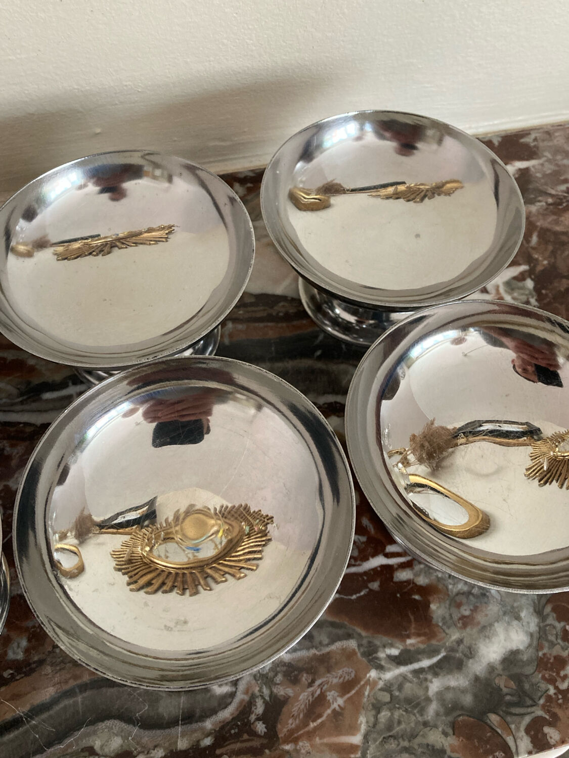 6 stainless steel ice cream bowls