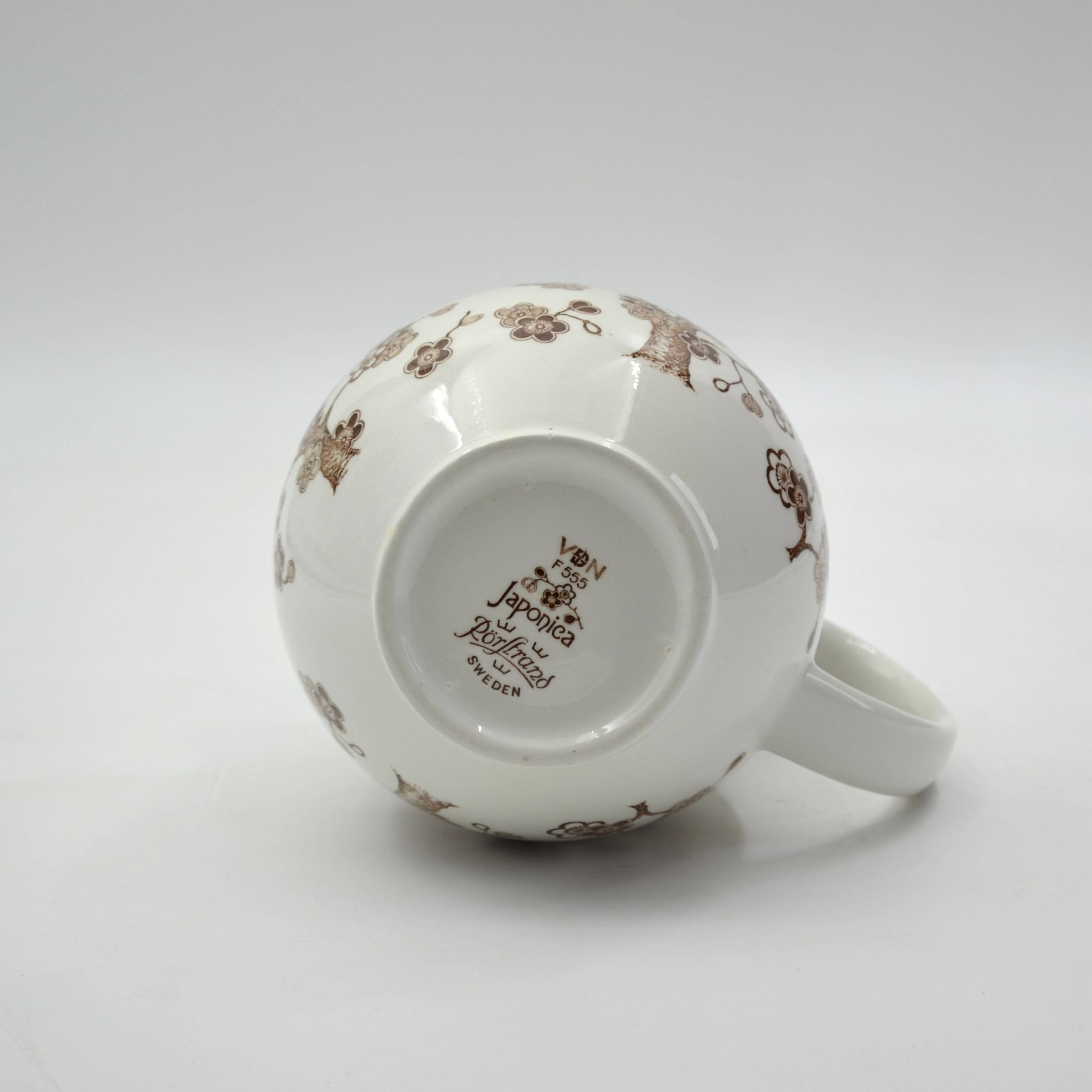 Ceramic jug from the Japonica series by Jackie Lynd for Rörstrand.