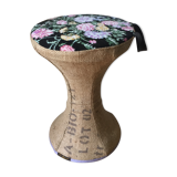 Tam-tam tab dressed in burlap and canvas