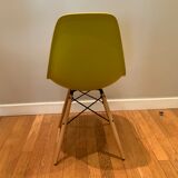 DSW chair by Charles & Ray Eames