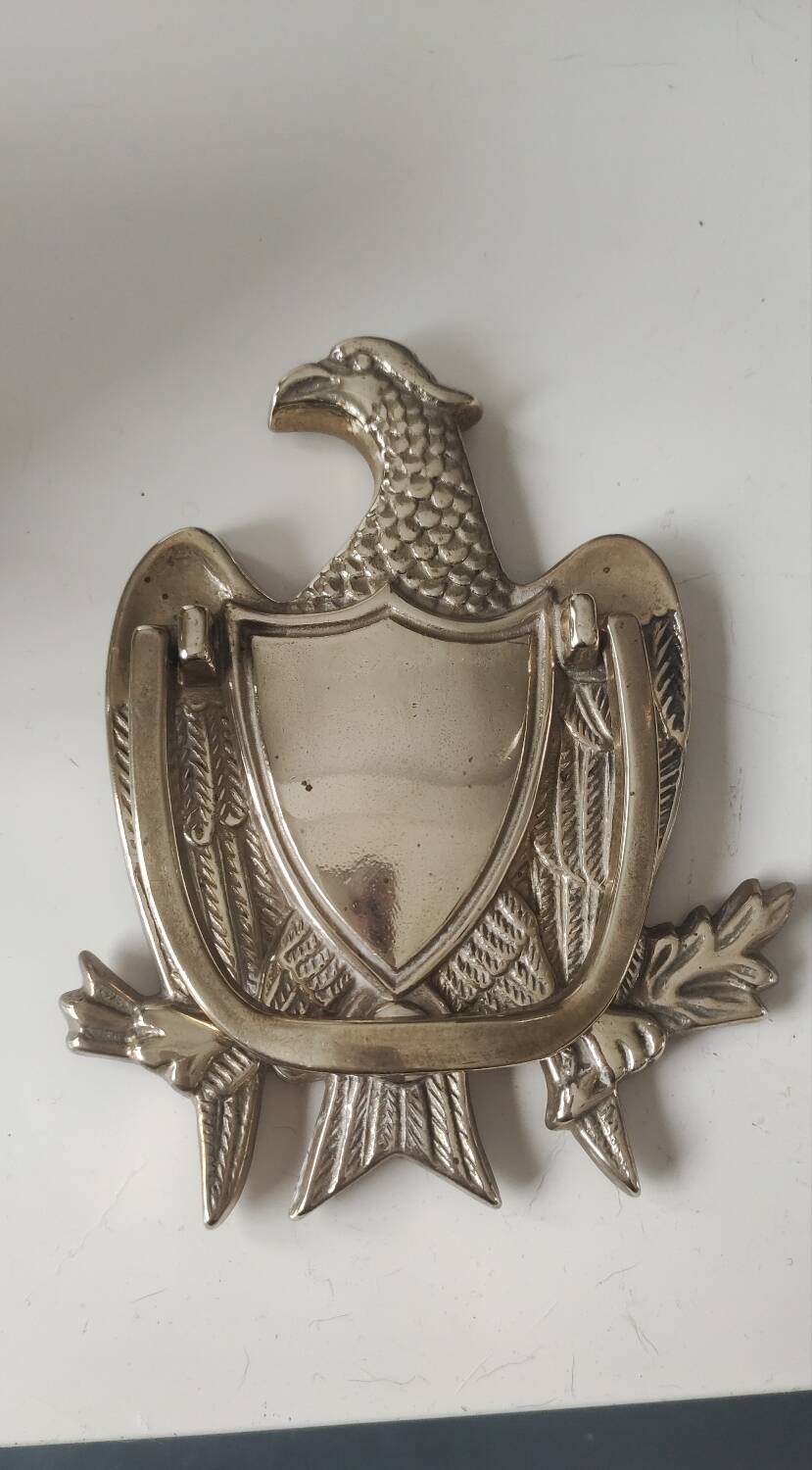 Door knocker/American bald eagle. Made of solid brass. Dimensions 15 x 10.