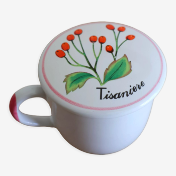 Korean herbal tea maker with floral décor filter