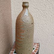 Bouteille en grès au décor de fougère incrustée d'Alain Bernard potier breton
