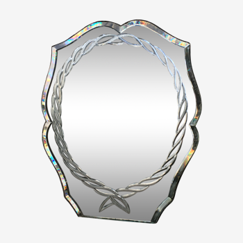 Mirror beveled and chiseled 27x33cm