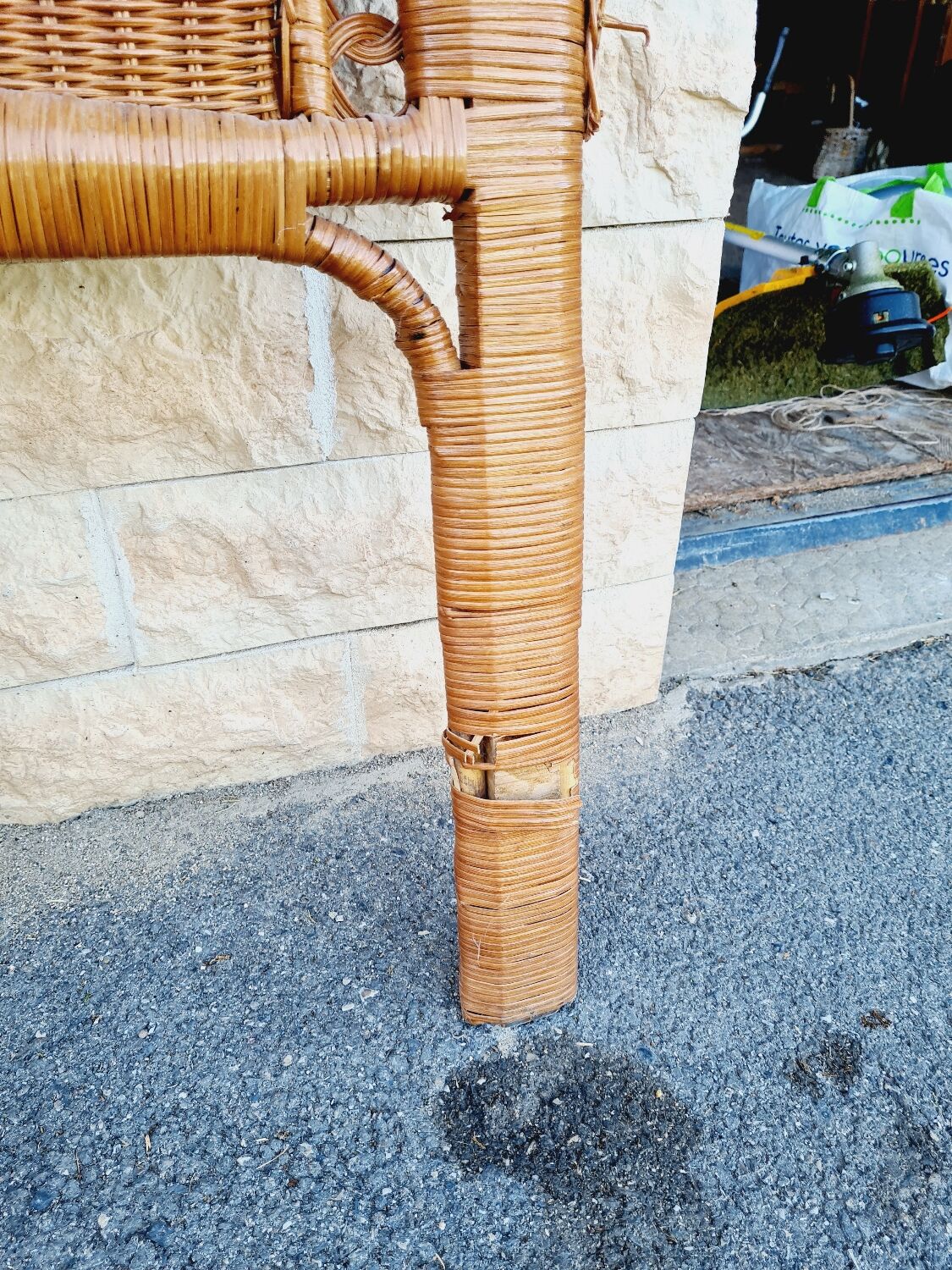 1-seater rattan headboard