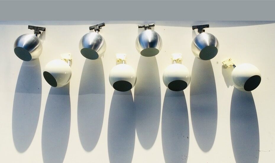 8 spots and 3 rails philips vintage 80s