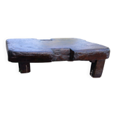 Table basse brutaliste