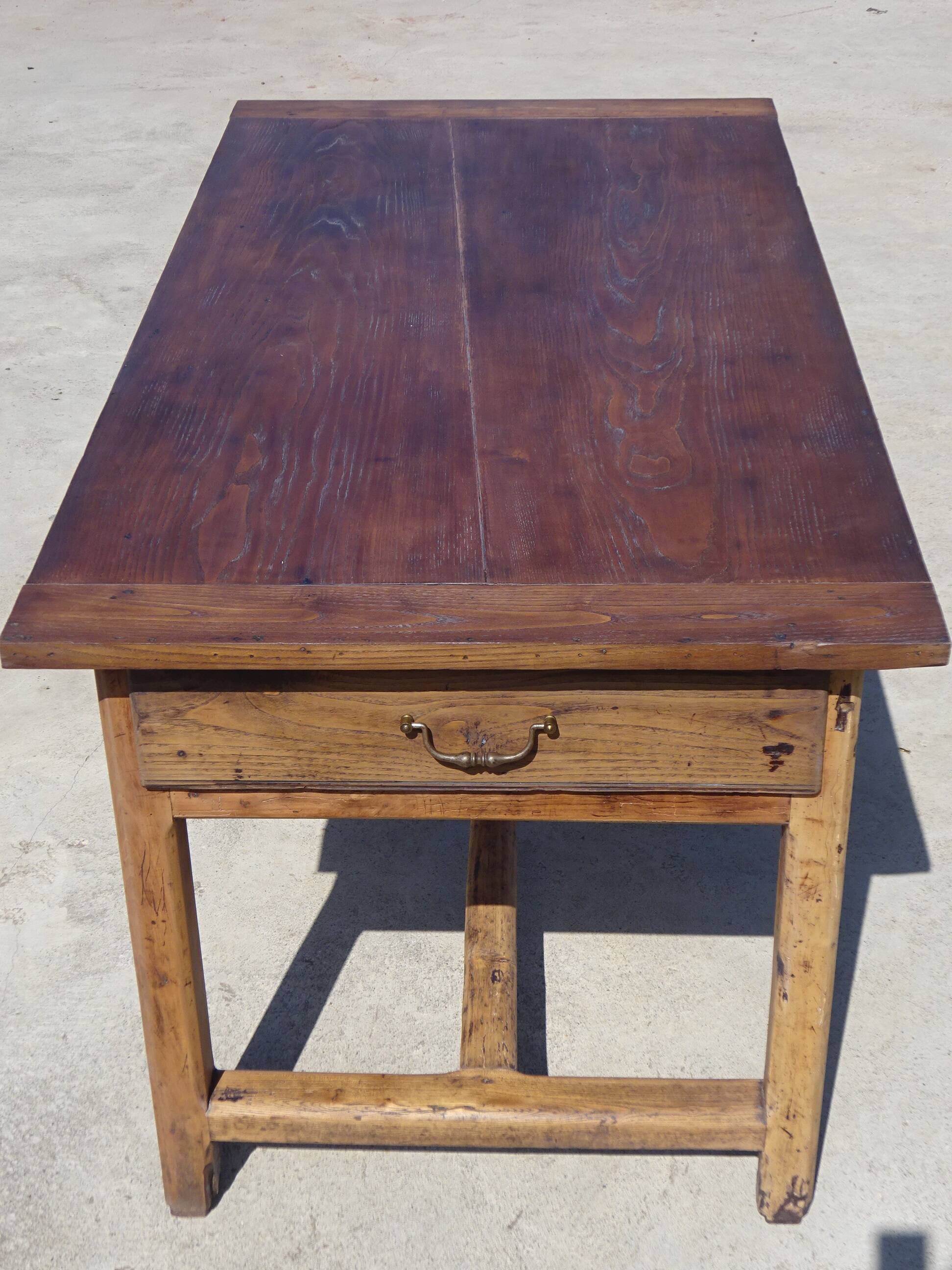 Ancienne table de ferme en chêne massif