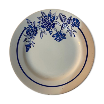 Lot de 24 assiettes plates en porcelaine de saint amand