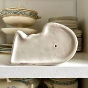 Dog, Cavalier King Charles in Staffordshire earthenware no. 9, circa 1860