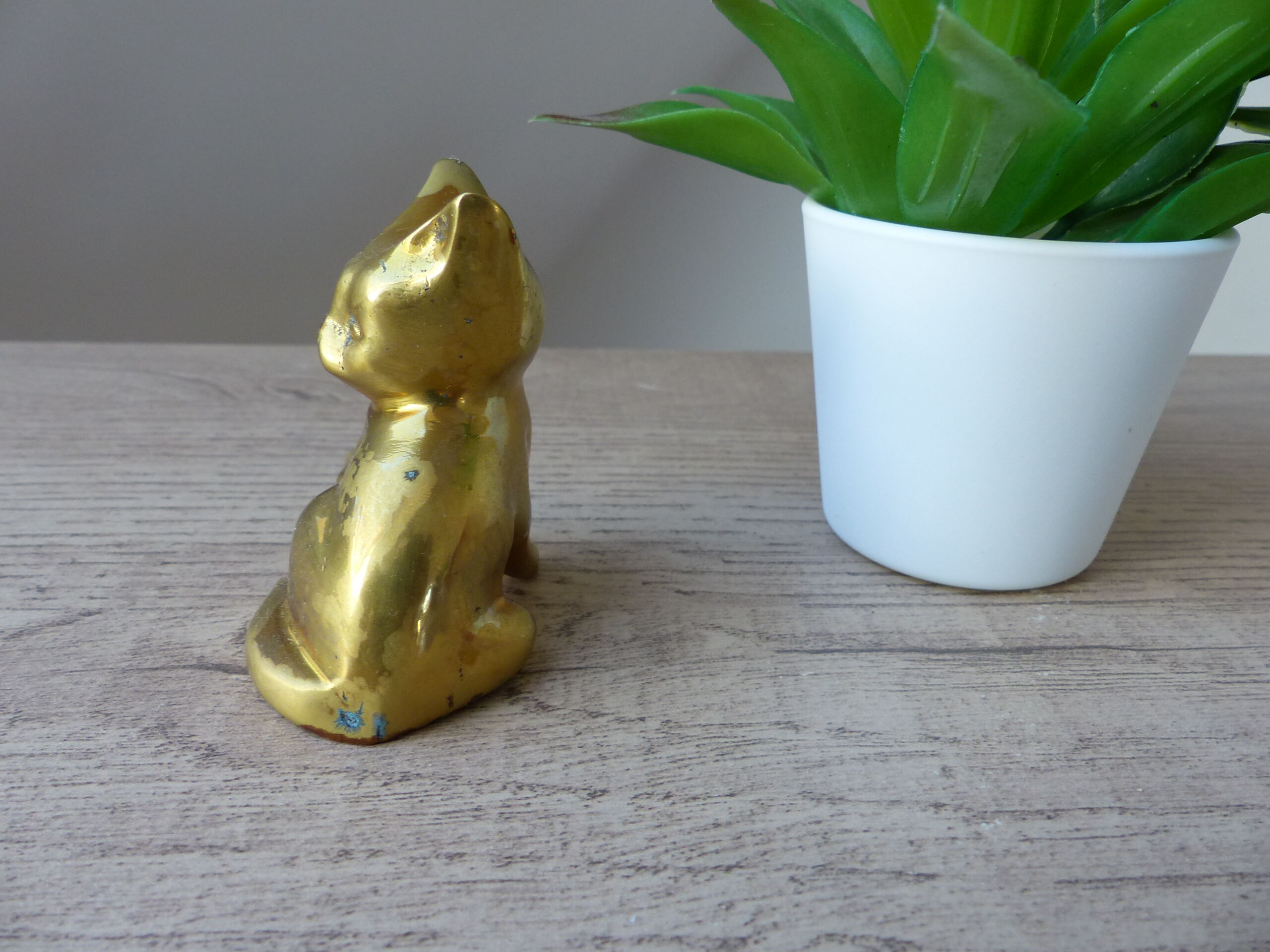 Vintage brass cat figure