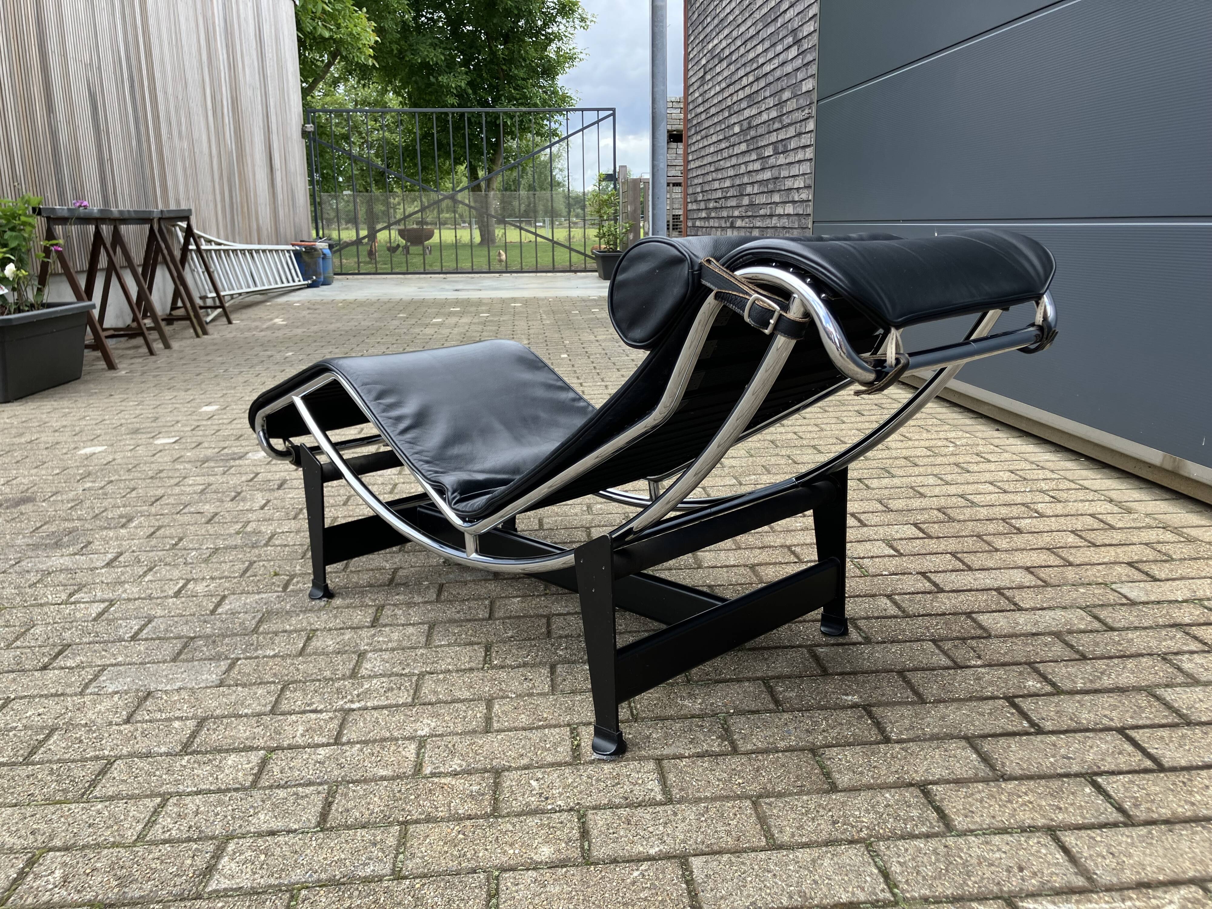 Cassina Lc4 Le Corbusier chaise longue
