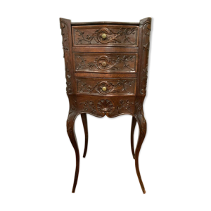 Table d'appoint de style