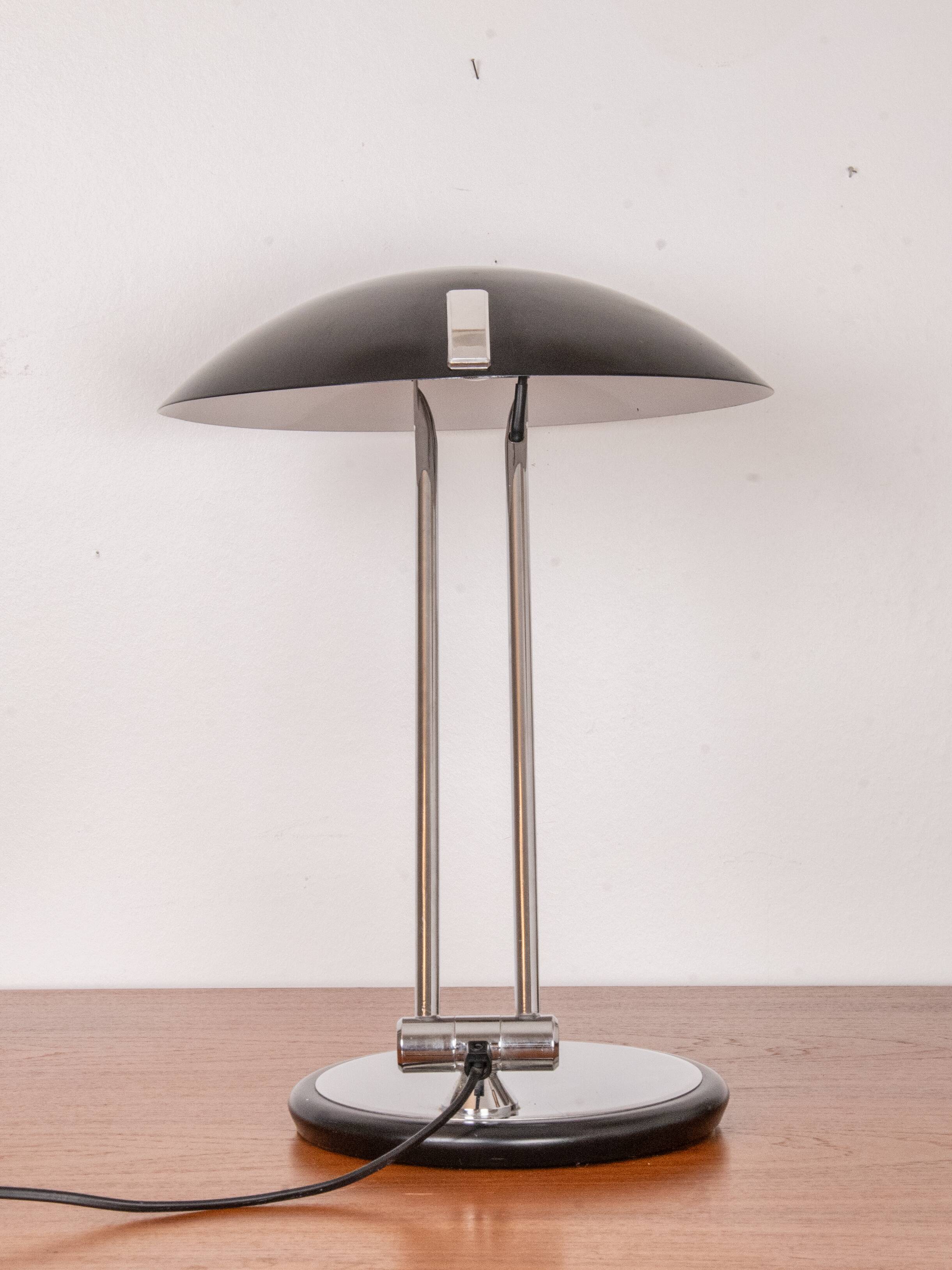 Aluminor desk lamp