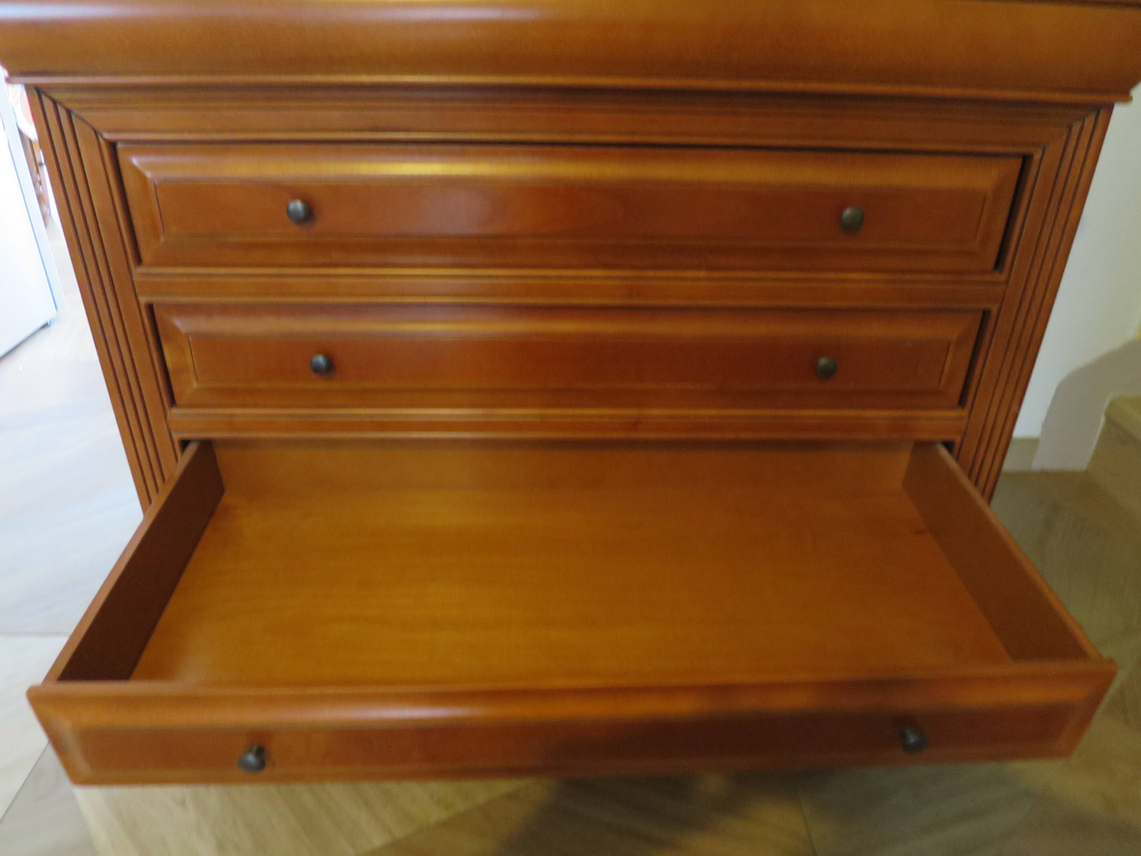 Chest of drawers in solid cherry wood with a curved top - Louis Philippe style - 4 drawers