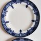 Paire d'assiettes anglaises décor bleu