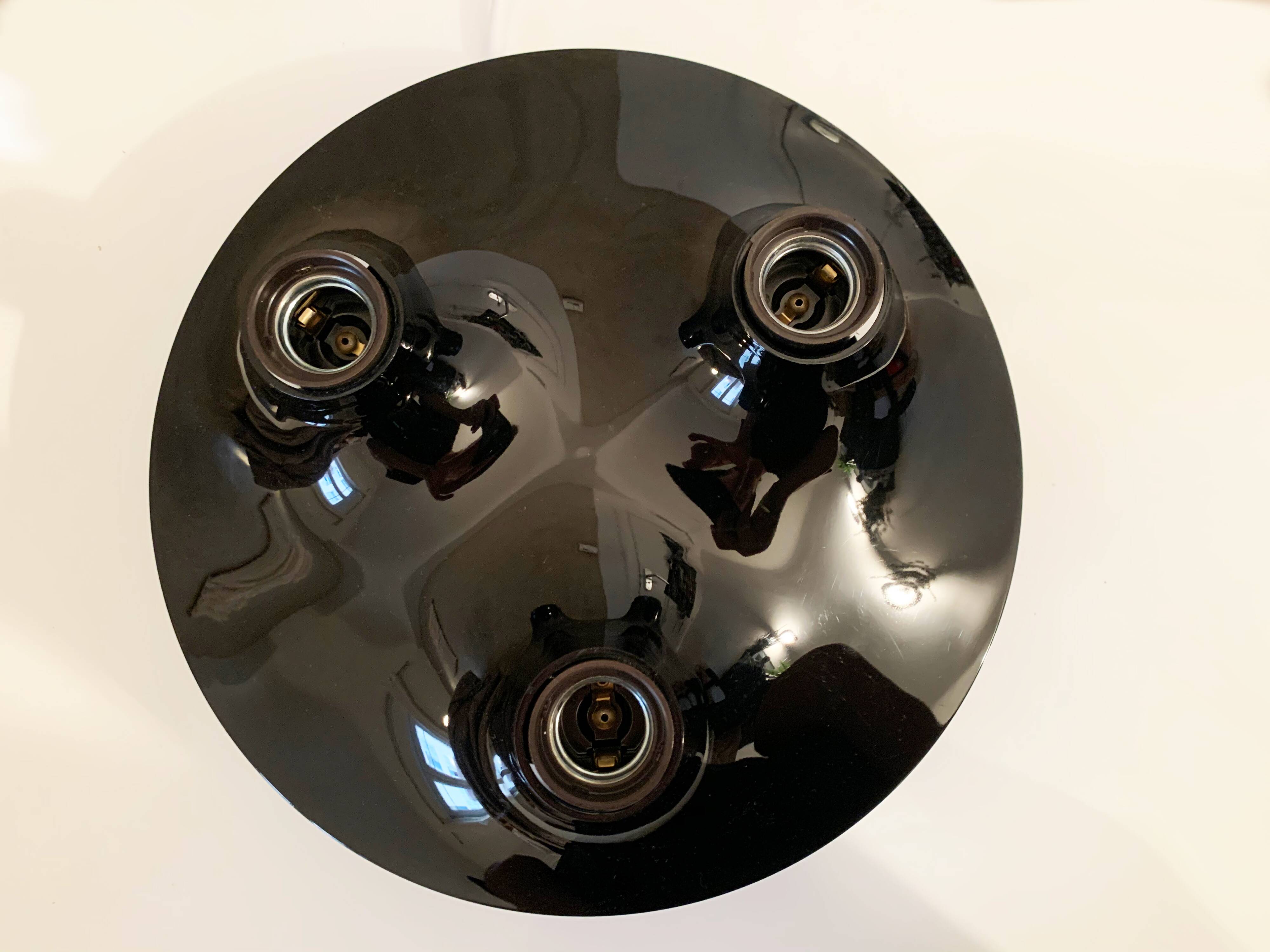 Lamp designed By Vico Magistretti, produced In Italy By Artemide, model Trieti