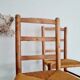 Paire de chaises en bois et paille